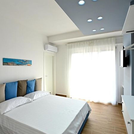 Kore Suites&Apartments 洛克里 外观 照片