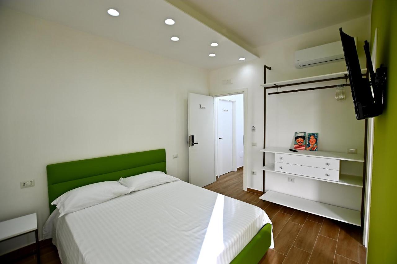 Kore Suites&Apartments 洛克里 外观 照片